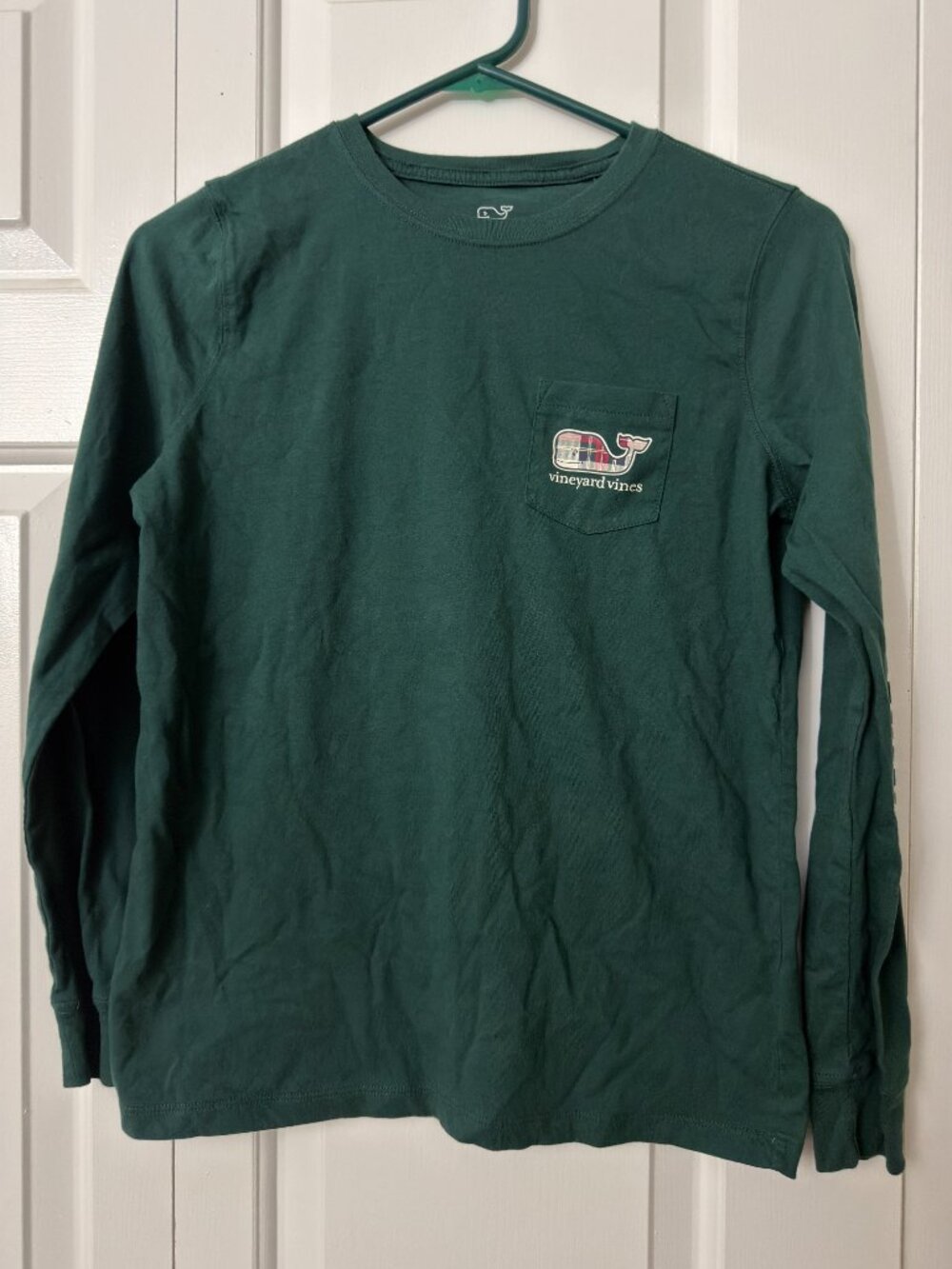 Vineyard Vines boys' long-sleeve pocket t-shirt - Picture 3 of 6